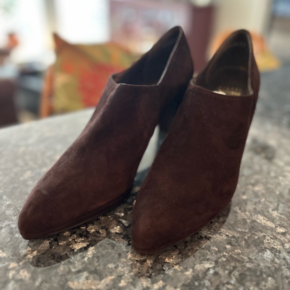 STUART WEITZMAN | Brown Suede Women's Heels Size 9 - Picture 2 of 8